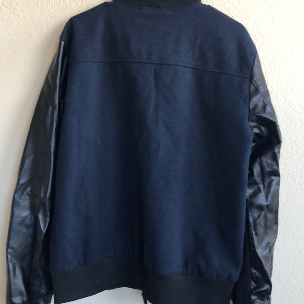Men’s varsity jacket - Picture 5 of 5